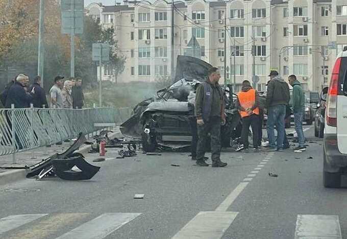 В Севастополе взорвали машину капитана ЧФ: задержаны организаторы